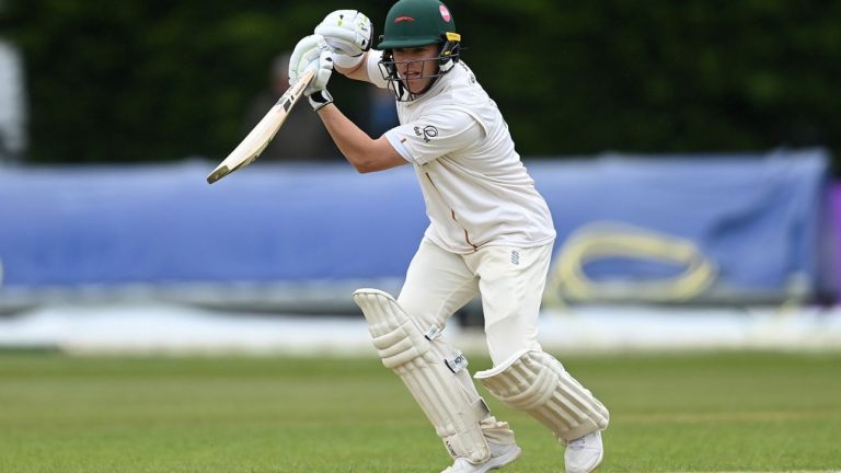 Harris double-hundred gives Leicestershire control at Derby